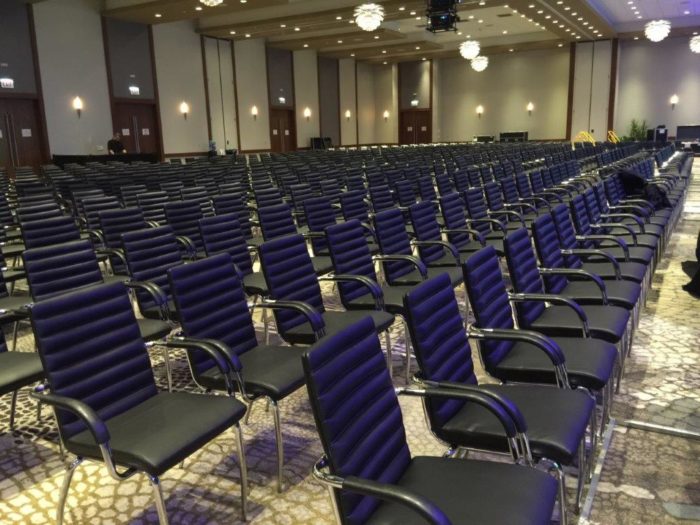 stackablechair 700x525